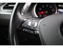 Volkswagen Tiguan 1.4 TSI Comfortline 92KW/125PK, Navigatie, trekhaak, lichtmetalen velgen, Lane assist, parkeersensoren voor en achter, cruise control, automatische airco.