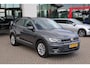 Volkswagen Tiguan 1.4 TSI Comfortline 125PK / 92kW, Navigatie, trekhaak, 3-zone climatronic, parkeersensoren voor en achter (PDC), cruise control, lichtmetalen velgen, Lane Assist, LED koplampen, draadloze telefoonlader, multifunctioneel lederen stuurwiel, Bluetooth telefoonvoorbereiding, 17" 'Tulsa' LMV etc.