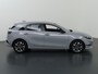 Kia Ceed 1.0 T-GDi Design Edition | Trekhaak | JBL | Stoelverwarming | Parkeersensoren | LED Koplampen | Dodehoekassistentie | Adaptieve cruise control | Stuurwiel verwarmd |