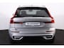 Volvo XC60 T6 Plug-in hybrid AWD Plus Dark - 21' LMV - 360° camera - Panoramisch schuif-/kanteldak - Harman Kardon audio - Adaptive Cruise Control met Pilot Assist - BLIS dodehoekassistentie - Keyless - Stoelverwarming voor & achter - Verwarmbaar stuurwiel - Getint glas - Geïntegreerd Google Maps navigatiesysteem - Apple CarPlay