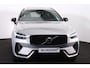Volvo XC60 T6 Plug-in hybrid AWD Plus Dark - 21' LMV - 360° camera - Panoramisch schuif-/kanteldak - Harman Kardon audio - Adaptive Cruise Control met Pilot Assist - BLIS dodehoekassistentie - Keyless - Stoelverwarming voor & achter - Verwarmbaar stuurwiel - Getint glas - Geïntegreerd Google Maps navigatiesysteem - Apple CarPlay