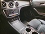 Mercedes-Benz GLA 180 Business Solution AMG style - Navi - 19" LM AMG Velgen - Achteruitrijcamera - Leder