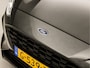 Ford Focus 1.0 EcoBoost ST Line (APPLE CARPLAY, GROOT NAVI, LED KOPLAMPEN, GETINT GLAS, SPORTSTOELEN, PARKEERSENSOREN, ZWART HEMEL, CRUISE, NIEUWE APK, NIEUWSTAAT)