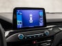 Ford Focus 1.0 EcoBoost ST Line (APPLE CARPLAY, GROOT NAVI, LED KOPLAMPEN, GETINT GLAS, SPORTSTOELEN, PARKEERSENSOREN, ZWART HEMEL, CRUISE, NIEUWE APK, NIEUWSTAAT)