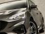 Ford Focus 1.0 EcoBoost ST Line (APPLE CARPLAY, GROOT NAVI, LED KOPLAMPEN, GETINT GLAS, SPORTSTOELEN, PARKEERSENSOREN, ZWART HEMEL, CRUISE, NIEUWE APK, NIEUWSTAAT)