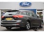 Ford Focus Wagon 1.0EB ST-LINE | NL-AUTO! | B&O | CAMERA | ALL SEASON | WINTERPACK | PARK SENS V+A | DEALER OH! | LANE ASSIST | PRACHTIGE STAAT!