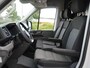 Volkswagen Crafter Bedrijfswagens 30 2.0 TDI L3H3 Highline / Camera / Sensoren / Navi