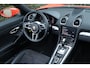Porsche 718 Boxster 2.0T Nederlandse Auto | Dealeronderhouden | PDC | Carplay | 20 Inch | Cruise Control | Stoelverwarming