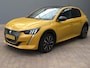 Peugeot 208 1.2 PureTech GT Panorama Dak | Sportstoelen | 17" Lichtmetaal | Parkeersensoren | Digitaal Dashboard | Camera | Achteruitrijcamera | Airco (automatisch) | Apple Carplay/Android Auto|telefoonintegratie premium