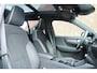 Volvo XC40 T5 Automaat Recharge R-Design, | Electrisch verwarmbare voorruit | Panoramisch schuif/kantel dak | Interieur Voorverwarming | Electrisch bedienbare Voorstoelen met memorie-functie| Premium Audio | Park Assist voor en Achter| Verwarmbare Voorstoelen.