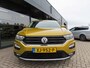 Volkswagen T-Roc 1.0 TSI Style Ecc Navi2x Pdc Trekhaak 2018