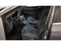 Volkswagen Golf 1.5 eTSI 150pk DSG Style | Navigatie | Climate Control | Camera | Parkeer sensoren | 18" LMV| Led | Keyless entry | Stoelverwarming