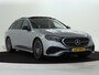 Mercedes-Benz E-klasse Estate 300 e Plug-In Hybride AMG Nightpakket | Panoramadak | MBUX Superscreen | Trekhaak | Distronic | Burmester® Sound | Stoelverwarming voor en achter | Inclusief 24 maanden Mercedes-Benz Certified garantie voor Europa.