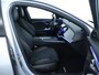 Mercedes-Benz E-klasse Estate 300 e Plug-In Hybride AMG Nightpakket | Panoramadak | MBUX Superscreen | Trekhaak | Distronic | Burmester® Sound | Stoelverwarming voor en achter | Inclusief 24 maanden Mercedes-Benz Certified garantie voor Europa.