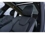 Volvo XC60 2.0 T6 Plug-in hybrid AWD Ultra Dark | Trekhaak | Harman Kardon Audio | Schuif- / Kanteldak | Stoel- / Stuurverwarming Voor + Achter | 360 Camera | Adaptive Cruise | Long Range | Google | Carplay | Dodehoekdetectie