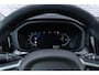 Volvo XC60 2.0 T6 Plug-in hybrid AWD Ultra Dark | Trekhaak | Harman Kardon Audio | Schuif- / Kanteldak | Stoel- / Stuurverwarming Voor + Achter | 360 Camera | Adaptive Cruise | Long Range | Google | Carplay | Dodehoekdetectie
