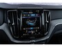 Volvo XC60 2.0 T6 Plug-in hybrid AWD Ultra Dark | Trekhaak | Harman Kardon Audio | Schuif- / Kanteldak | Stoel- / Stuurverwarming Voor + Achter | 360 Camera | Adaptive Cruise | Long Range | Google | Carplay | Dodehoekdetectie