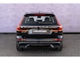 Volvo XC60 2.0 T6 Plug-in hybrid AWD Ultra Dark | Trekhaak | Harman Kardon Audio | Schuif- / Kanteldak | Stoel- / Stuurverwarming Voor + Achter | 360 Camera | Adaptive Cruise | Long Range | Google | Carplay | Dodehoekdetectie