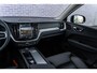 Volvo XC60 2.0 T6 Plug-in hybrid AWD Ultra Dark | Trekhaak | Harman Kardon Audio | Schuif- / Kanteldak | Stoel- / Stuurverwarming Voor + Achter | 360 Camera | Adaptive Cruise | Long Range | Google | Carplay | Dodehoekdetectie
