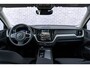 Volvo XC60 2.0 T6 Plug-in hybrid AWD Ultra Dark | Trekhaak | Harman Kardon Audio | Schuif- / Kanteldak | Stoel- / Stuurverwarming Voor + Achter | 360 Camera | Adaptive Cruise | Long Range | Google | Carplay | Dodehoekdetectie