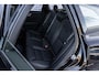 Volvo XC60 2.0 T6 Plug-in hybrid AWD Ultra Dark | Trekhaak | Harman Kardon Audio | Schuif- / Kanteldak | Stoel- / Stuurverwarming Voor + Achter | 360 Camera | Adaptive Cruise | Long Range | Google | Carplay | Dodehoekdetectie