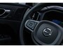 Volvo XC60 2.0 T6 Plug-in hybrid AWD Ultra Dark | Trekhaak | Harman Kardon Audio | Schuif- / Kanteldak | Stoel- / Stuurverwarming Voor + Achter | 360 Camera | Adaptive Cruise | Long Range | Google | Carplay | Dodehoekdetectie