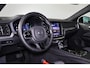 Volvo V60 T6 Recharge AWD Plus Dark - IntelliSafe Assist & Surround - 360º Camera - Harman/Kardon audio - Verwarmde voorstoelen, stuur & achterbank - Parkeersensoren voor & achter - Elektr. bedienb. voorstoelen met geheugen - Elektr. inklapbare trekhaak - 18' LMV