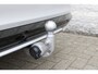 Volvo V60 2.0 T6 Plug-in hybrid AWD Plus Dark Trekhaak | Visual Park Assist | Harman Kardon | Voorruitverwarming | Elektrisch verstelbare voorstoelen met geheugen | Apple Carplay | Android Auto | Google Maps | Google Assistant | Blis | 18 Inch | Keyless