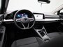 Volkswagen Golf Variant 1.0 TSI Life 110 PK | Airco | Navigatie | Adaptieve Cruise Control | Lane Assist | Parkeersensoren voor- en achter |