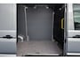 Volkswagen Crafter 2.0 TDI L3H3 177PK Highline | Camera | Parkeersensoren | LED koplampen | Trekhaak
