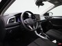 Volkswagen T-Roc 1.5 TSI Life Edition | 150 PK | Automaat | Navigatie | Keyless | Airco | Trekhaak | Blindspot Sensoren