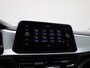 Volkswagen T-Roc 1.5 TSI Life Edition | 150 PK | Automaat | Navigatie | Keyless | Airco | Trekhaak | Blindspot Sensoren