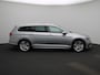Volkswagen Passat Variant 1.5 TSI R-Line Business + | 150 PK | Trekhaak | Lederen Bekleding | Navigatie PRO (Groot Scherm) | Digital Cockpit | Keyless | Stoelverwarming | Climatronic (Automatische Airco) | Parkeercamera