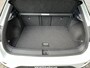 Volkswagen T-Roc 1.5 TSI 150PK Sport / Digitale Cockpit Pro / Panoramadak / Afneembare Trekhaak / Black Style / Elektrische Achterklep / Stoelverwarming / Dodehoek Sensor