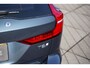 Volvo V60 2.0 T6 Plug-in hybrid AWD Plus Dark | Verwarmbare voorruit | Trekhaak | 360 Camera | Harman/Kardon Audio | Sportstoelen met Geheugen |