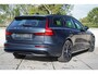 Volvo V60 2.0 T6 Plug-in hybrid AWD Plus Dark | Verwarmbare voorruit | Trekhaak | 360 Camera | Harman/Kardon Audio | Sportstoelen met Geheugen |