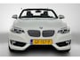 BMW 2-Serie Cabrio 218i | Navigatie | Automatische airco | Elektrische bedienbaar dak | Parkeersensoren |