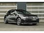 Volkswagen Golf 1.5 eTSI 150pk DSG R-Line Business | Trekhaak | Panoramadak | 18" Bergamo | Navigatie
