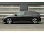 Volkswagen Golf 1.5 eTSI 150pk DSG R-Line Business | Trekhaak | Panoramadak | 18" Bergamo | Navigatie