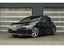 Volkswagen Golf 1.5 eTSI 150pk DSG R-Line Business | Trekhaak | Panoramadak | 18" Bergamo | Navigatie