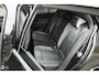 Volkswagen Golf 1.5 eTSI 150pk DSG R-Line Business | Trekhaak | Panoramadak | 18" Bergamo | Navigatie