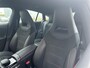 Mercedes-Benz CLA Shooting Brake 180 AMG Line | Achteruitrijcamera | Stoelverwarming |