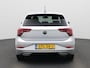 Volkswagen Polo 1.0 TSI R-Line 95 PK | R-Line | Automaat | Apple Carplay | Android Auto | Camera | Parkeersensoren | Draadloze telefoonlader | Adaptive cruise control | 16 inch velgen | Climate Control | Privacy Glass |