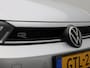 Volkswagen Polo 1.0 TSI R-Line 95 PK | R-Line | Automaat | Apple Carplay | Android Auto | Camera | Parkeersensoren | Draadloze telefoonlader | Adaptive cruise control | 16 inch velgen | Climate Control | Privacy Glass |