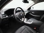 BMW 3-Serie Touring 330e Business Edition Plus | Automaat | Navigatie | Apple Carplay / Android Auto | Achteruitrijcamera | Elektrische Achterklep | Verwambare Stoelen | Virtual Cockpit | DAB | Blind Spot Monitoring | Lichtmetalen Velgen |