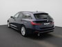 BMW 3-Serie Touring 330e Business Edition Plus | Automaat | Navigatie | Apple Carplay / Android Auto | Achteruitrijcamera | Elektrische Achterklep | Verwambare Stoelen | Virtual Cockpit | DAB | Blind Spot Monitoring | Lichtmetalen Velgen |