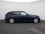 BMW 3-Serie Touring 330e Business Edition Plus | Automaat | Navigatie | Apple Carplay / Android Auto | Achteruitrijcamera | Elektrische Achterklep | Verwambare Stoelen | Virtual Cockpit | DAB | Blind Spot Monitoring | Lichtmetalen Velgen |