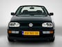 Volkswagen Golf Cabriolet 1.8 1e eigenaar Nederlandse auto / Stuurbekrachtiging / Lmv. / Centrale vergrendeling / Apk 09-2027