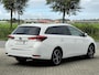 Toyota Auris Touring Sports 1.8 Hybrid Edition S+ | Panorama | Camera | Navi | Stoelverwarming | Trekhaak