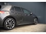 Volkswagen ID.3 Life 58 kWh | Stoelverwarming | Stuurverwarming | Adaptive Cruise Control | Navigatie | Standkachel | Keyless | Parkeersensoren | LED | Apple Carplay | BTW |